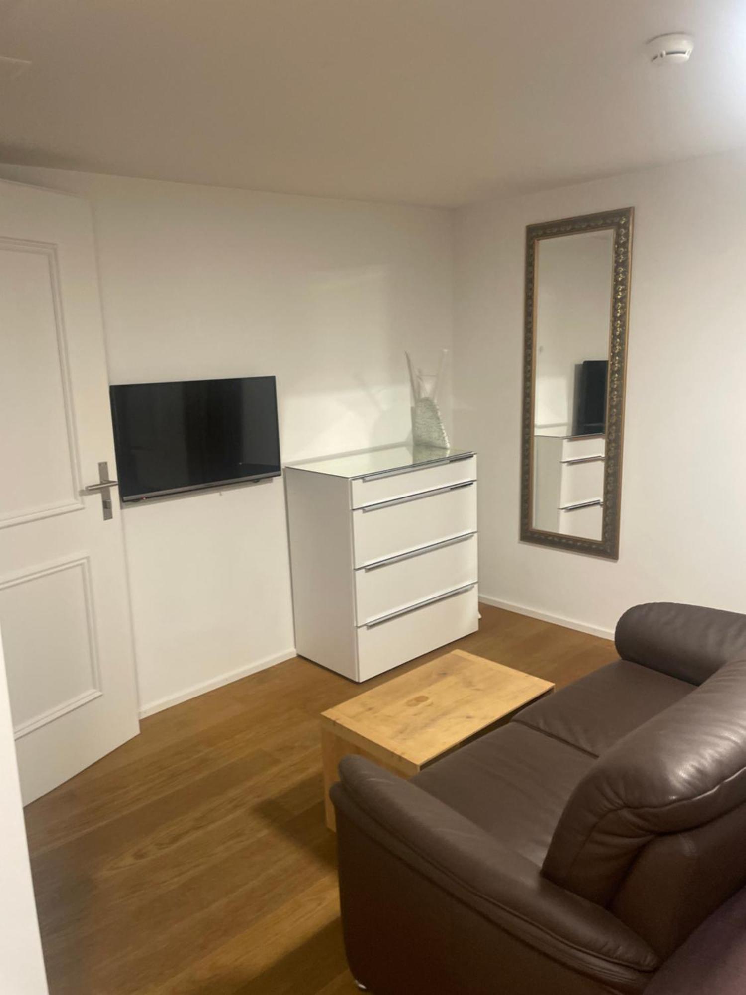 Aparthotel Splendid City Center Zurich Bagian luar foto