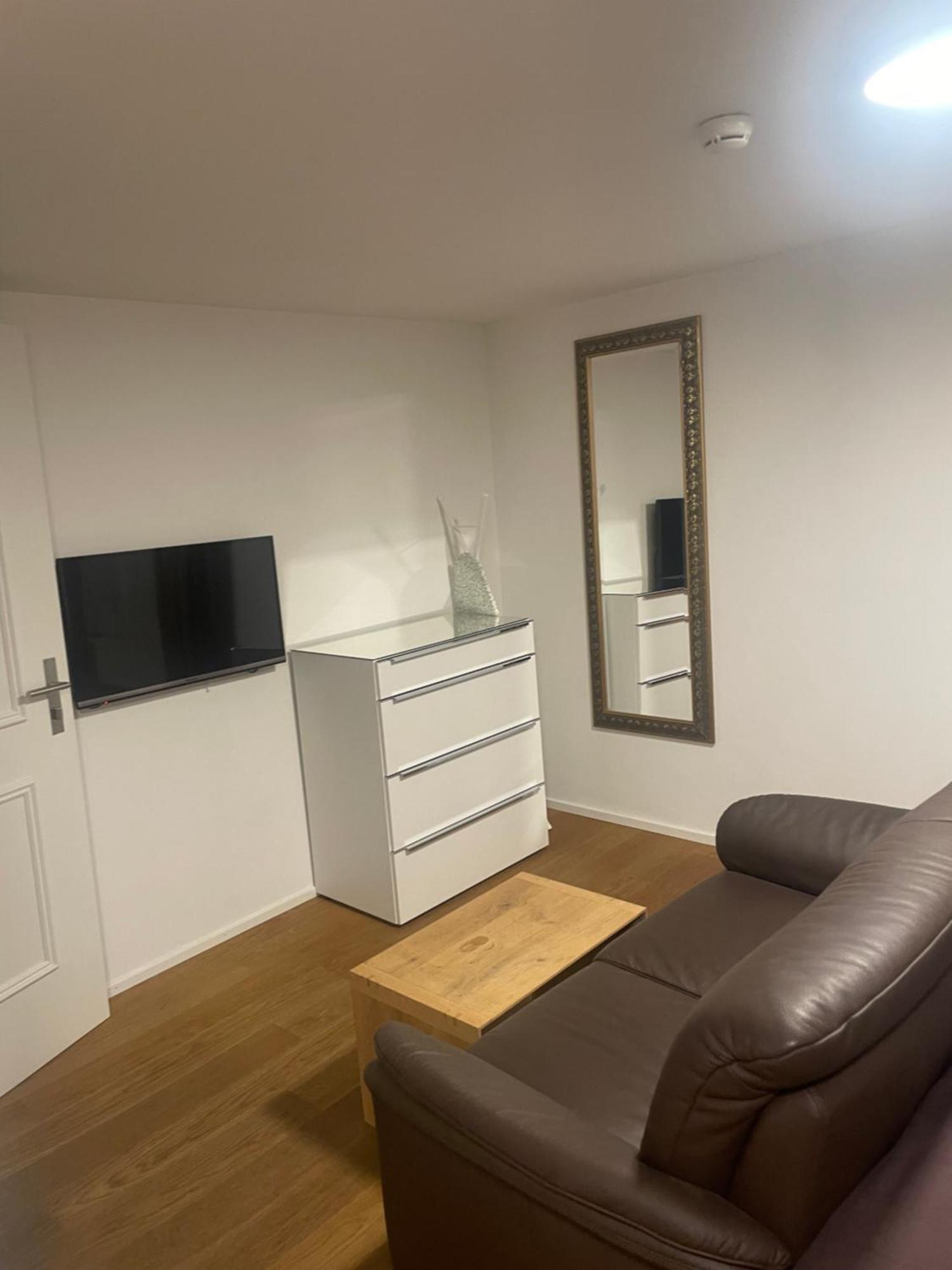 Aparthotel Splendid City Center Zurich Bagian luar foto