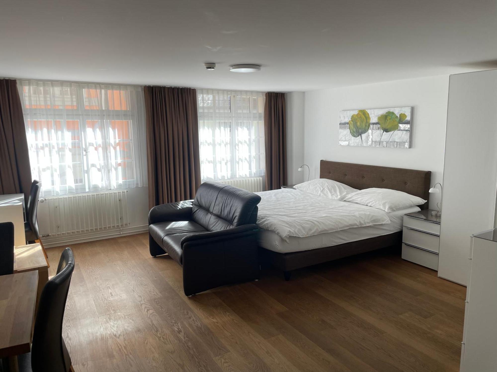 Aparthotel Splendid City Center Zurich Bagian luar foto