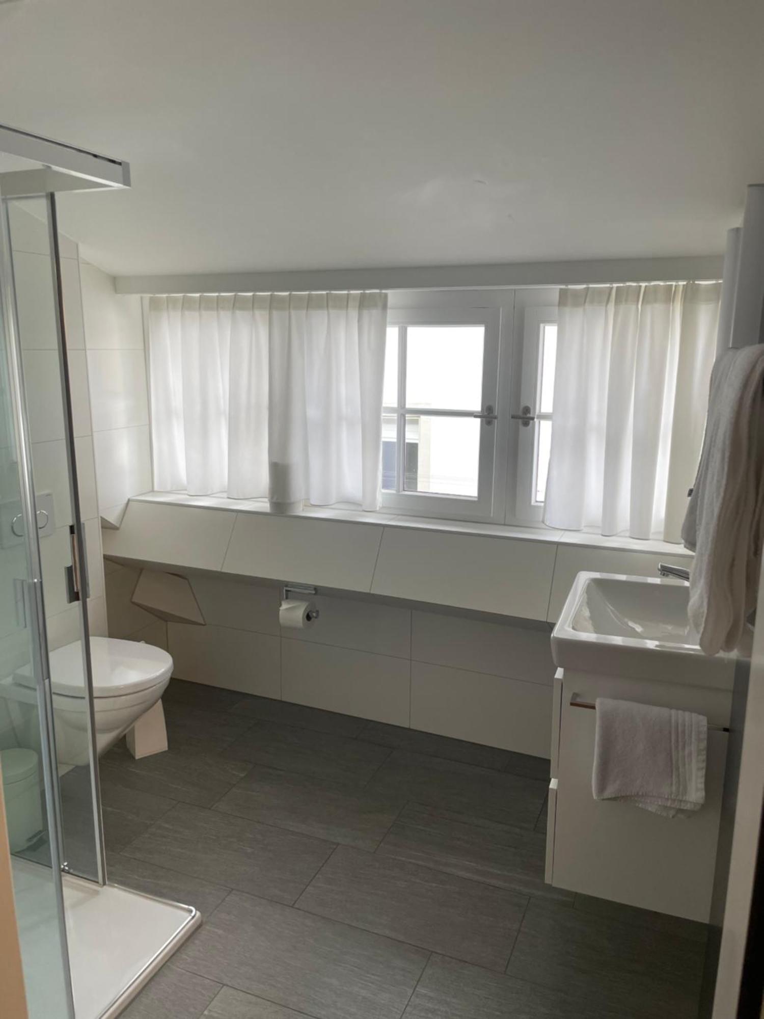 Aparthotel Splendid City Center Zurich Bagian luar foto