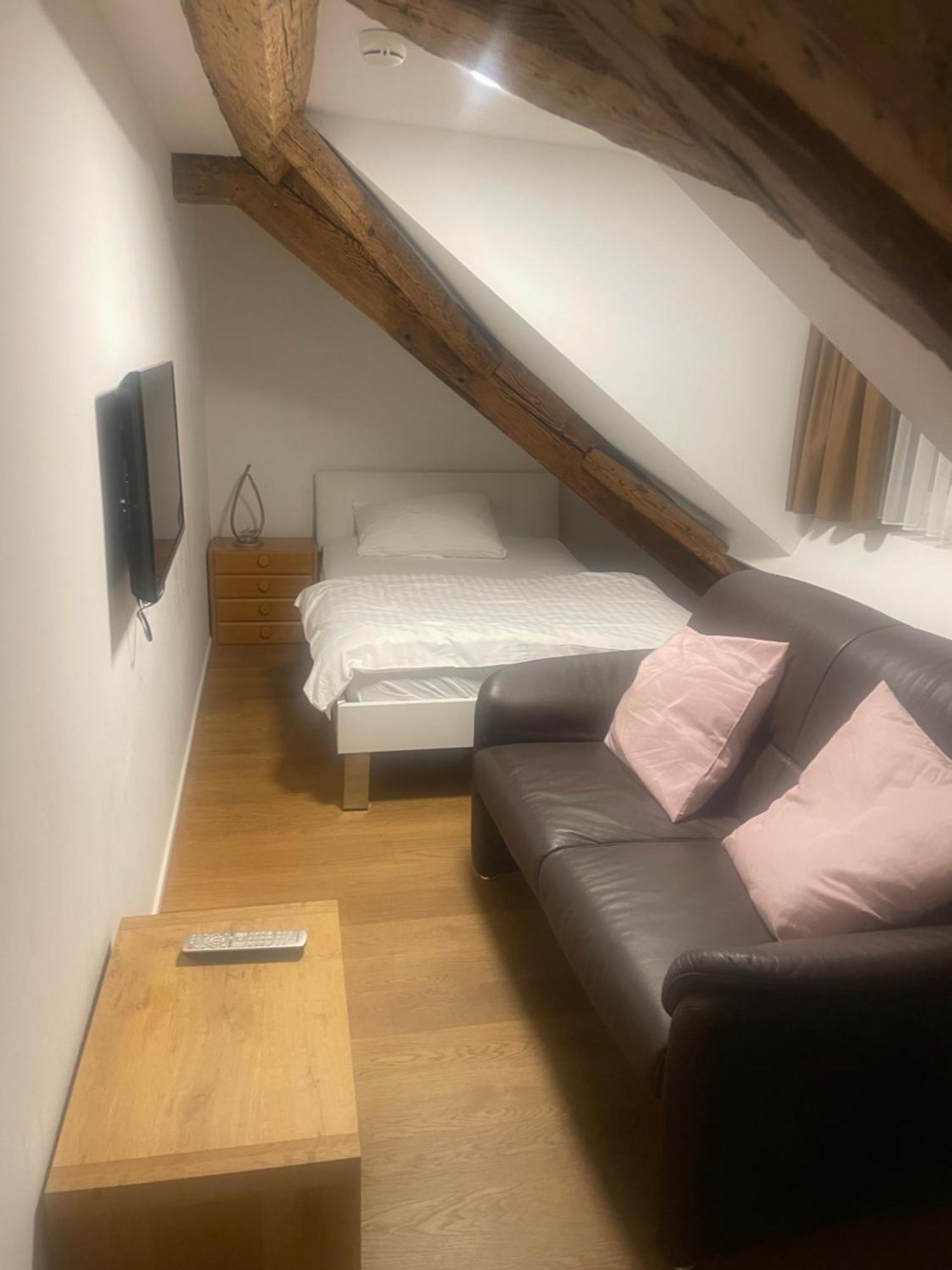 Aparthotel Splendid City Center Zurich Bagian luar foto